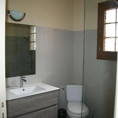 Aux Bois D'en Temps Lunas (Dordogne)