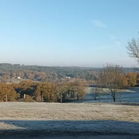 Aux Bois D'en Temps Lunas (Dordogne)