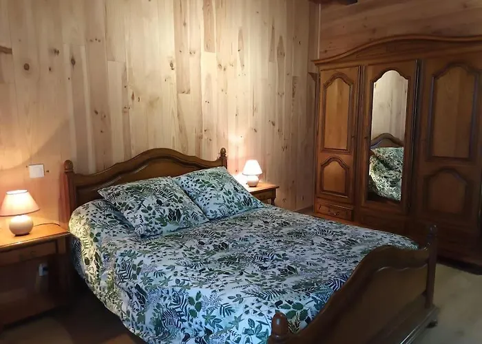 Aux Bois D'en Temps Semesterbostad *